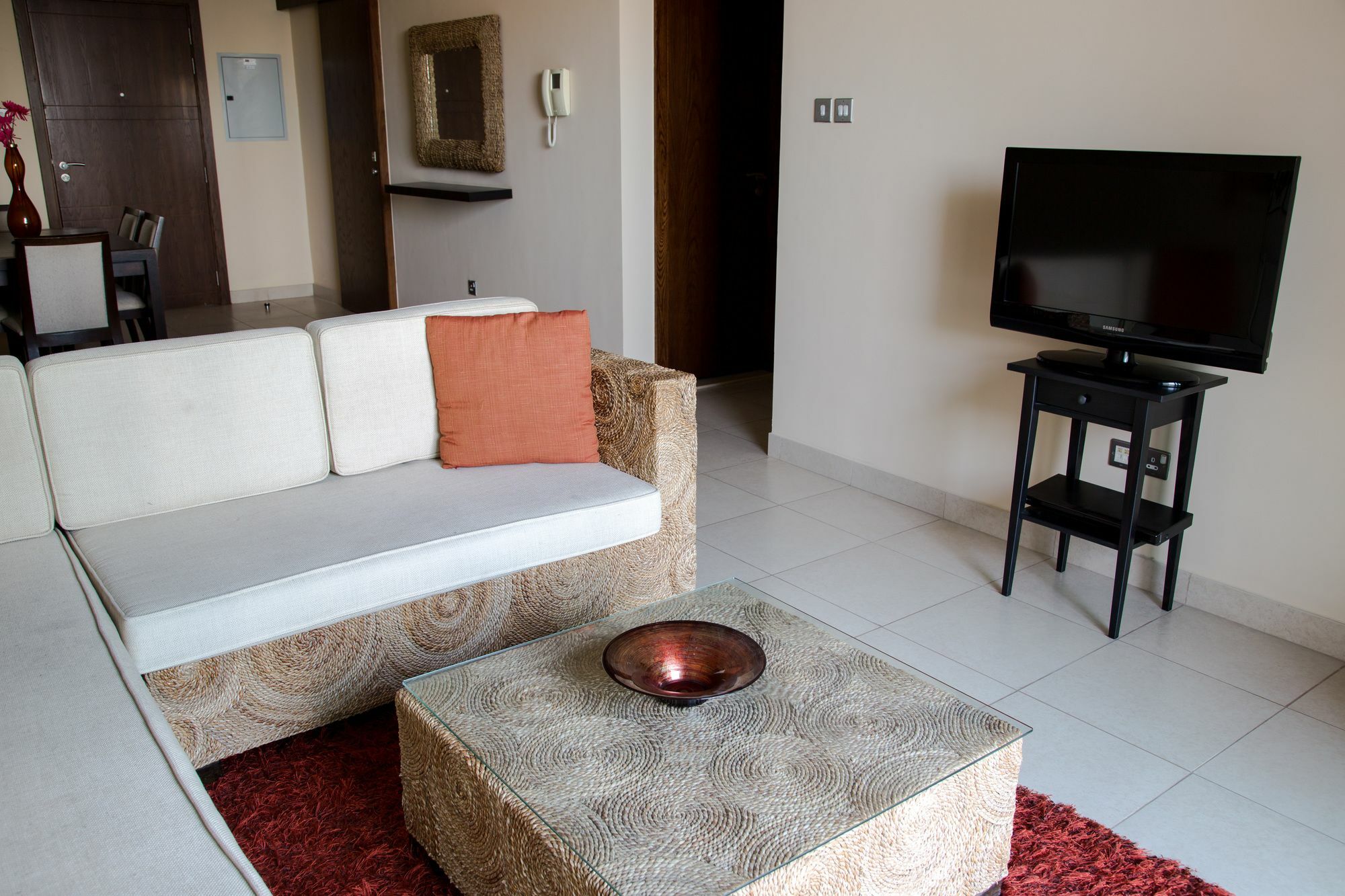 Higuests - 8 Boulevard Apartment Dubai